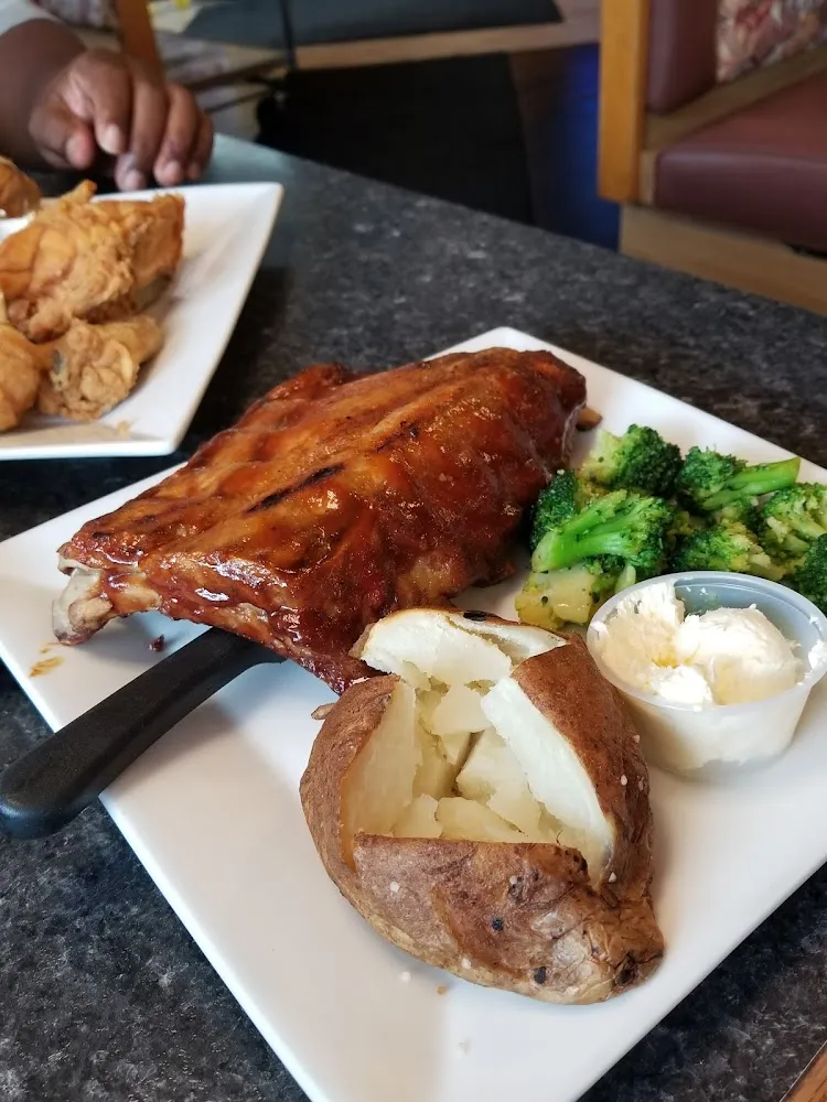 BBQs Ribs with Baked Potato and Brocolli